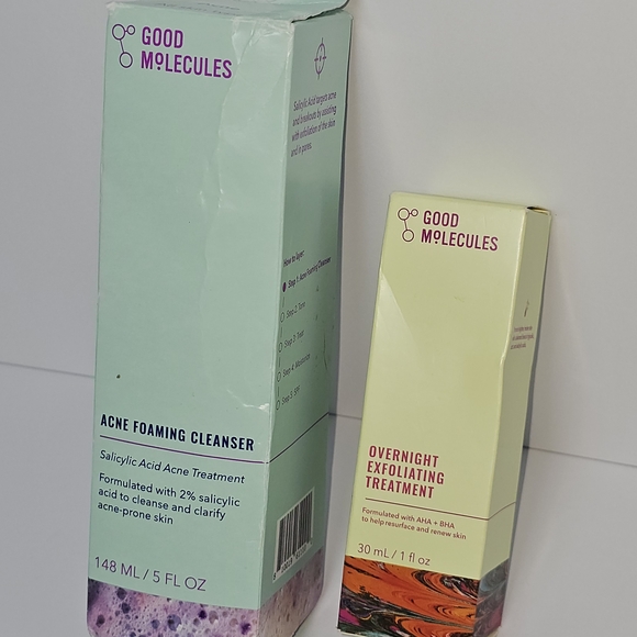 Good Molecules Acne Foaming Cleanser and Exfoliating Treatment Set - Picture 1 of 2
